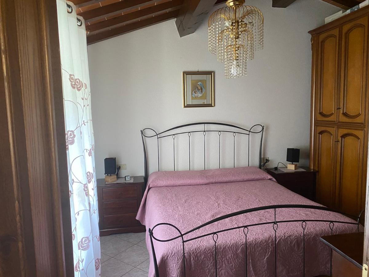 Casa Vacanze Giuliana Villore Exteriör bild